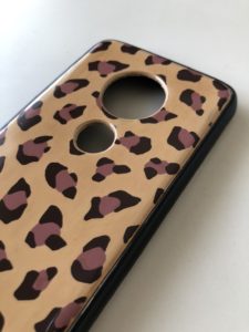 ヒョウ柄スマホケース2
