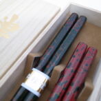 夫婦箸桐箱入緑・赤2