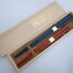夫婦箸桐箱入ブルー・レッド1