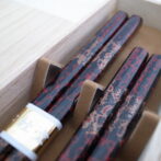 夫婦箸桐箱入赤梨黒2