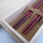 すべらない夫婦箸桐箱入赤上3