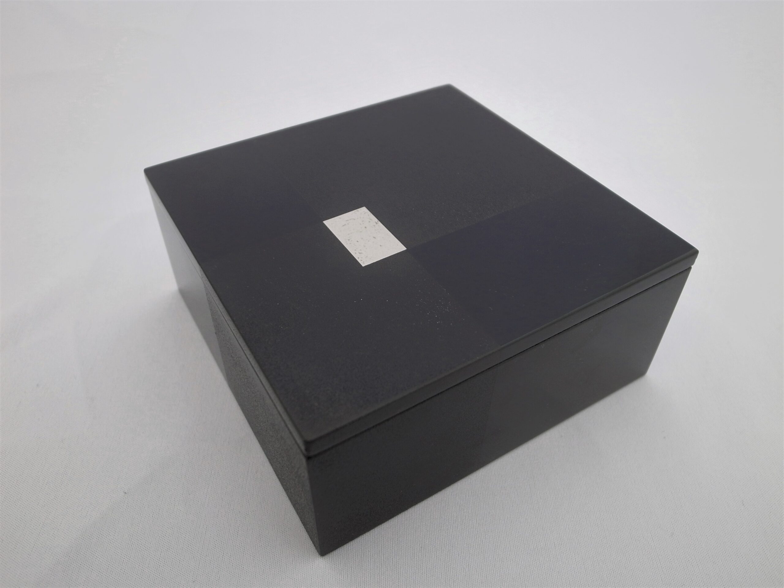 Tsugaru Modern】 小箱130 木製 紋紗塗 | 津軽塗の販売店・通信販売 