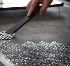 令和4年度　津軽塗後継者育成研修事業の研修生を募集しています！