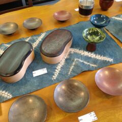 青森津軽塗・秋田川連漆器　コラボ逸品展　開催中！